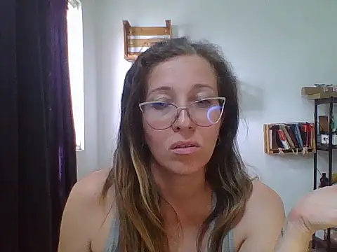 Snapshot of charlott_ponce chatting on 12, 3, 2026 charlott ponce online show from 12, 3, 2026