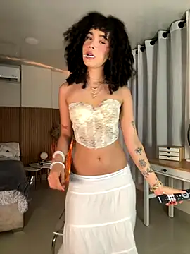 Lianh Benett online show from 30, 9, 2025