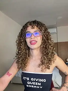 Snapshot of Lianh_Benett chatting on 10, 3, 2026 Lianh Benett online show from 10, 3, 2026