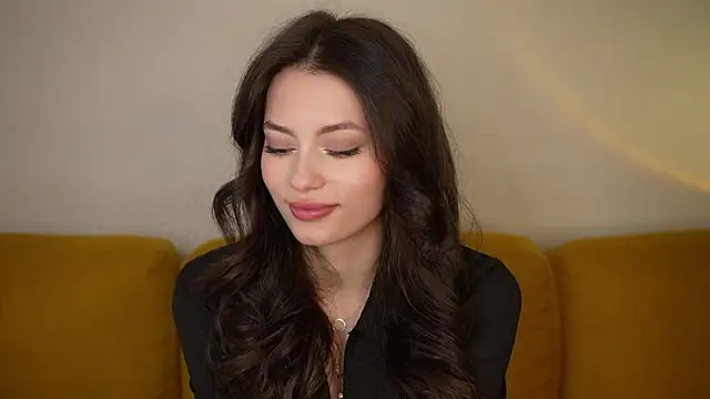 Snapshot of FirstOfFallen chatting on 28, 11, 2025 FirstOfFallen online show from 28, 11, 2025