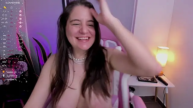 Snapshot of Tamara_m_ chatting on 21, 2, 2025 Tamara m online show from 21, 2, 2025