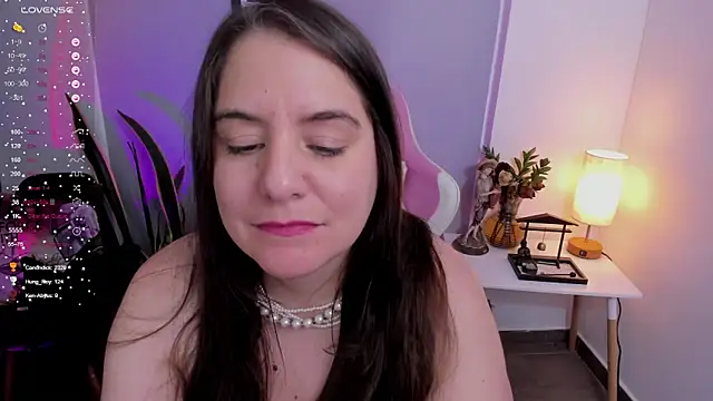 Snapshot of Tamara_m_ chatting on 3, 3, 2025 Tamara m online show from 3, 3, 2025