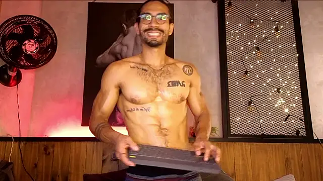 Snapshot of Romeocolin chatting on 18, 2, 2026 Romeocolin online show from 18, 2, 2026