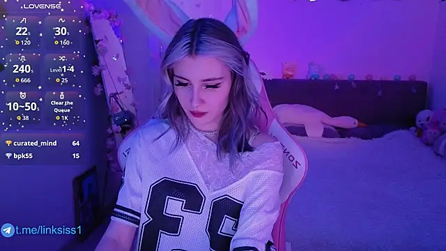 Snapshot of twicewetgirl chatting on 16, 4, 2026 twicewetgirl online show from 16, 4, 2026