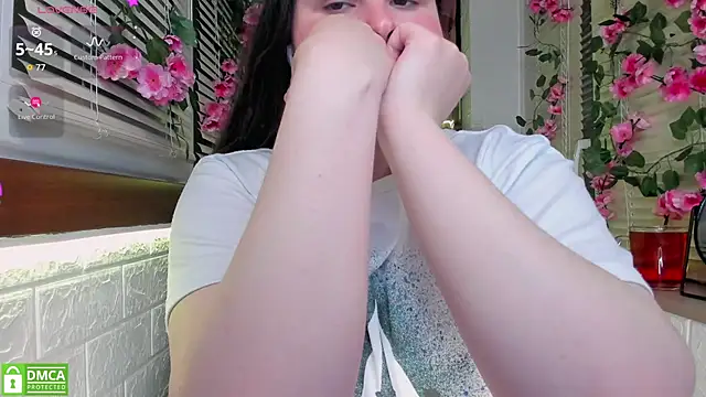 Candys booty online show from 12, 5, 2026