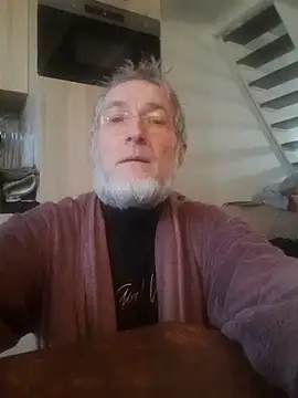 Snapshot of 60philippe chatting on 13, 12, 2024 60philippe online show from 13, 12, 2024