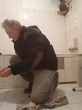 Snapshot of 60philippe chatting on 15, 2, 2025 60philippe online show from 15, 2, 2025