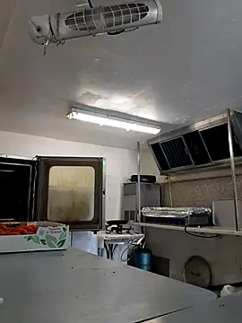 Snapshot of 60philippe chatting on 18, 9, 2025 60philippe online show from 18, 9, 2025