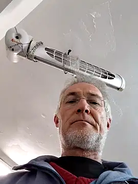 Snapshot of 60philippe chatting on 7, 11, 2025 60philippe online show from 7, 11, 2025