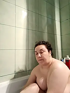 Snapshot of MikySWeet7 chatting on 20, 4, 2026 MikySWeet7 online show from 20, 4, 2026