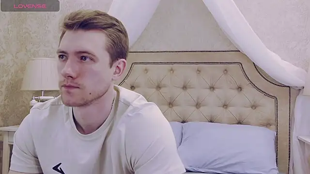 Snapshot of EthanPinkman chatting on 12, 3, 2025 EthanPinkman online show from 12, 3, 2025