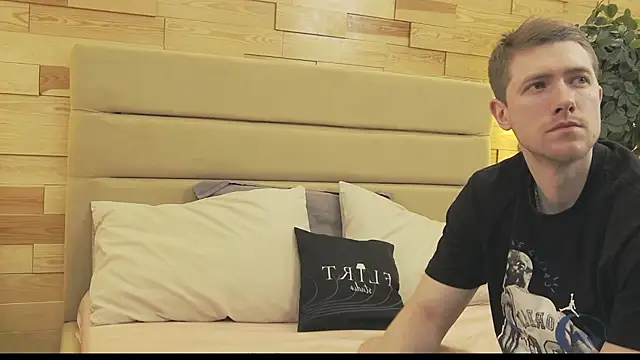 Snapshot of EthanPinkman chatting on 29, 11, 2025 EthanPinkman online show from 29, 11, 2025