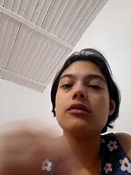 Snapshot of littlemelii chatting on 27, 3, 2026 littlemelii online show from 27, 3, 2026