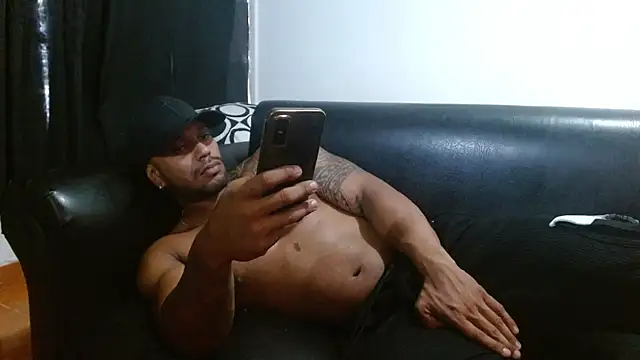 Snapshot of manolofitt chatting on 15, 7, 2026 manolofitt online show from 15, 7, 2026