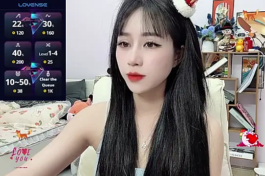  LLisa  online show from 25, 12, 2024