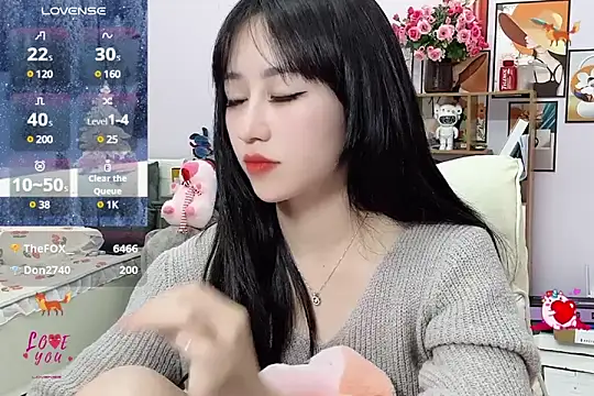  LLisa  online show from 9, 2, 2025