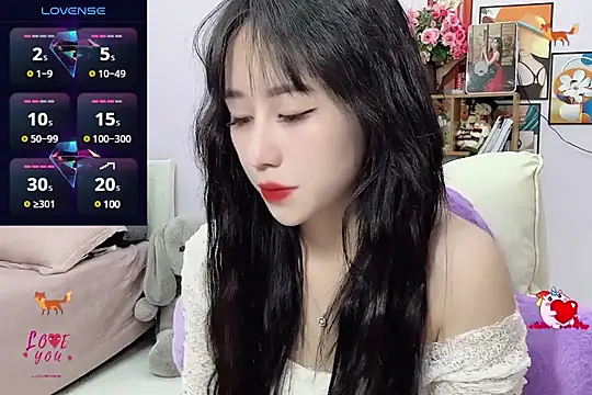  LLisa  online show from 25, 2, 2025