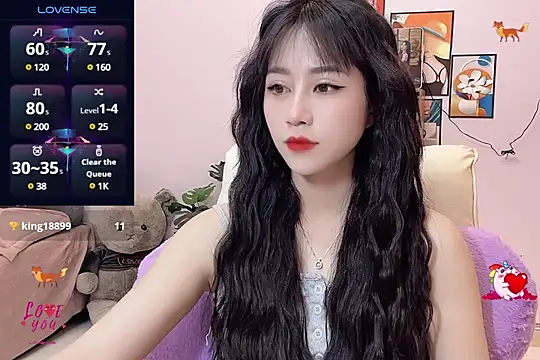  LLisa  online show from 21, 3, 2025