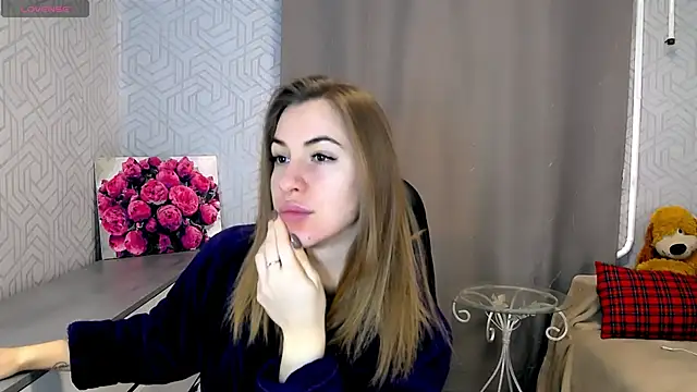 Naughty  Megan online show from 27, 2, 2025