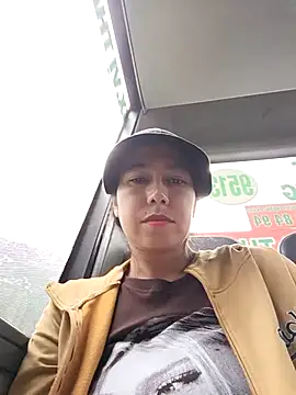 Snapshot of 2HotAsain4u chatting on 29, 10, 2025 2HotAsain4u online show from 29, 10, 2025