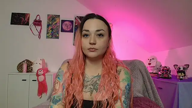 PinkHurricaneOfficial online show from 7, 11, 2025