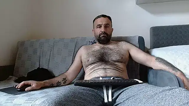 Snapshot of ivat80 chatting on 22, 4, 2026 ivat80 online show from 22, 4, 2026