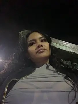 Riana Kean online show from 12, 1, 2025