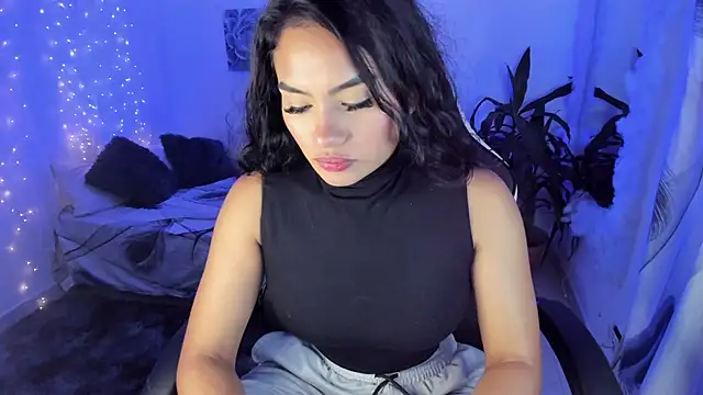 Riana Kean online show from 9, 9, 2025