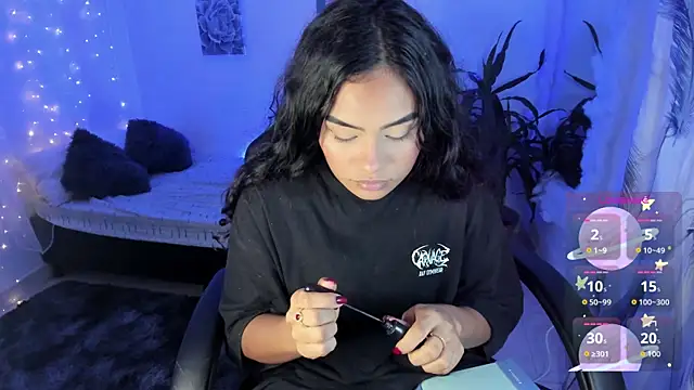 Riana Kean online show from 7, 10, 2025