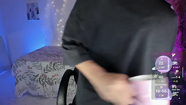 Riana Kean online show from 28, 11, 2025