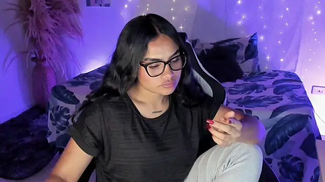 Riana Kean online show from 11, 3, 2026