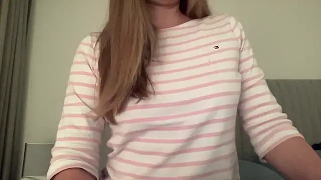 Snapshot of LisaFlower chatting on 10, 1, 2026 LisaFlower online show from 10, 1, 2026