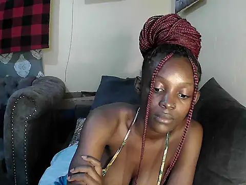 petite clara24 online show from 25, 2, 2025