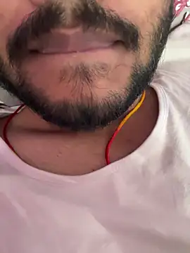 Snapshot of Cum_on_your_tityyy chatting on 21, 4, 2026 Cum on your tityyy online show from 21, 4, 2026