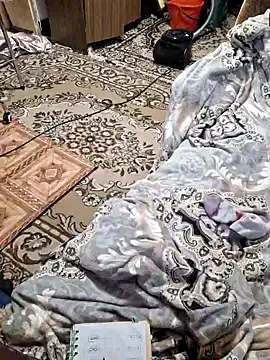 Snapshot of _Kitti_ chatting on 13, 3, 2025 Kitti online show from 13, 3, 2025