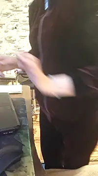 Snapshot of _Kitti_ chatting on 13, 3, 2025 Kitti online show from 13, 3, 2025