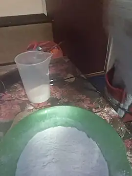 Snapshot of _Kitti_ chatting on 23, 3, 2025 Kitti online show from 23, 3, 2025