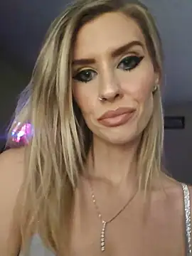 ellieconradxo online show from 24, 6, 2026