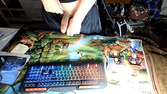 Snapshot of oleg1984 chatting on 8, 9, 2025 oleg1984 online show from 8, 9, 2025