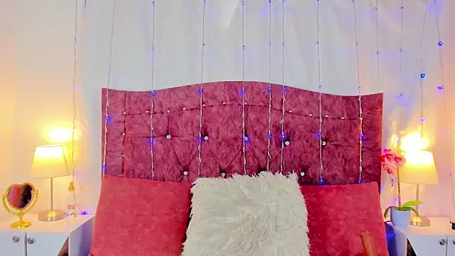 CristalSofiaHOT online show from 22, 12, 2025