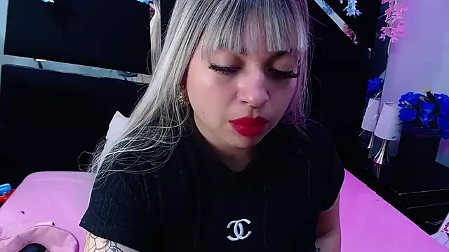 Snapshot of Cocoo_Nuth chatting on 1, 3, 2025 Cocoo Nuth online show from 1, 3, 2025