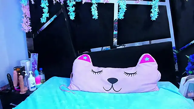 Snapshot of Cocoo_Nuth chatting on 20, 9, 2025 Cocoo Nuth online show from 20, 9, 2025