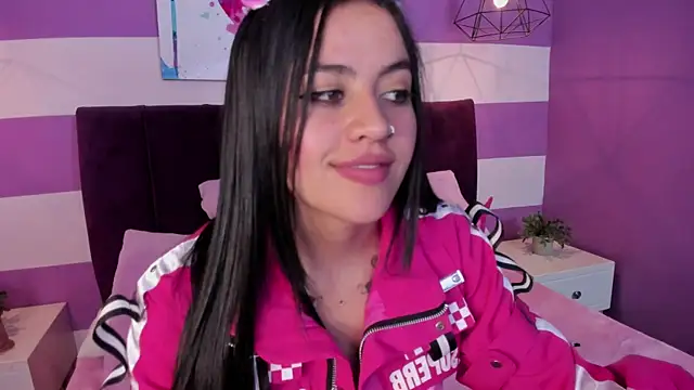 Snapshot of Alli_cooper chatting on 6, 2, 2025 Alli cooper online show from 6, 2, 2025