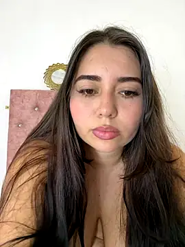 Snapshot of Tara__Sexy chatting on 13, 9, 2025 Tara  Sexy online show from 13, 9, 2025