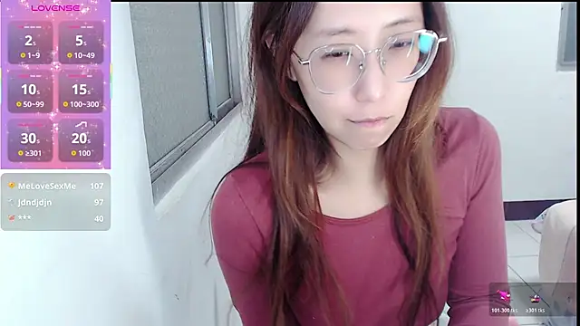 aFanny online show from 5, 1, 2026