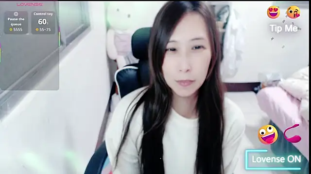 aFanny online show from 9, 3, 2026