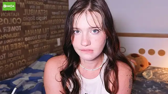 HanahCute online show from 13, 9, 2025