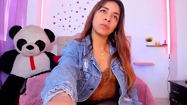 Snapshot of ameliefederline11 chatting on 5, 3, 2026 ameliefederline11 online show from 5, 3, 2026