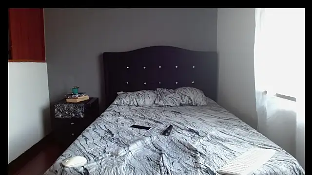 Emilia 1995 online show from 20, 3, 2026