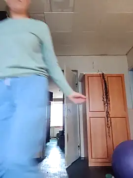 Evelina cute online show from 11, 11, 2025